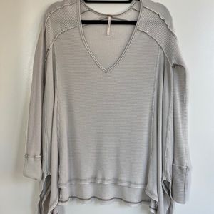 Free people long sleeve Gray shirt